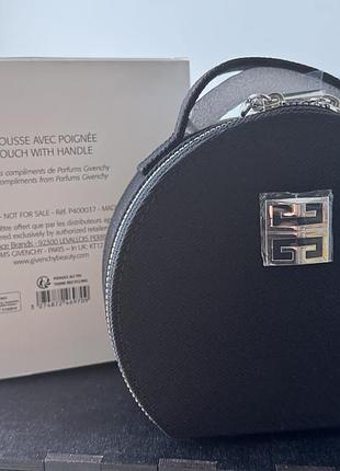 Оригинальная косметичка givenchy
