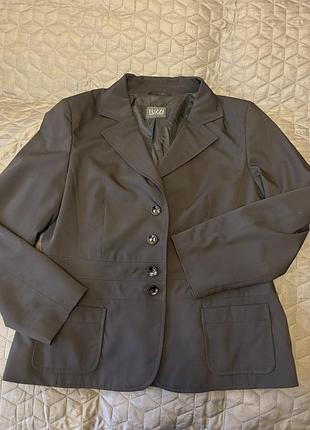 Піджак tuzzi
