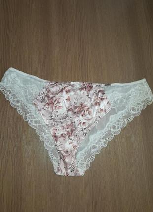 Трусики  шовкові. розмір хл