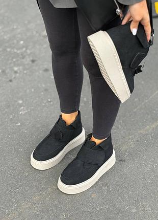 Жіночі кеди