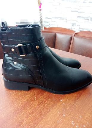 Ботинки 38р стелька 24см