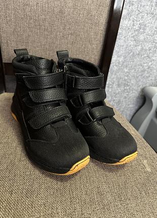 Зимове взуття