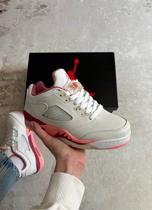 Кроссовки jordan 5 retro low desert berry арт 2048