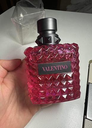 Парфюм від valentino