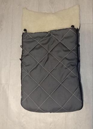 Продам зимовий конверт на овчинці