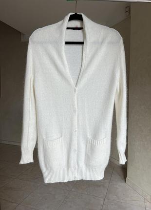 Жіночий кардиган