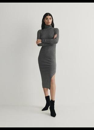 Длинное трикотажное платье с люрексом в рубчик, теплое, reserved, xs, s