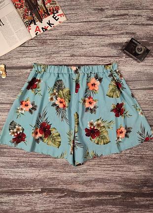 Женские шорты 2