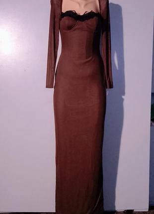 Праздничное платье р. 10