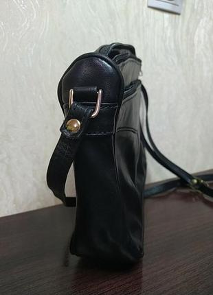 Черная  сумка барсетка  через плечо2 фото