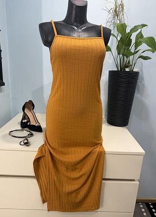 Сукня на брителях, розмір м