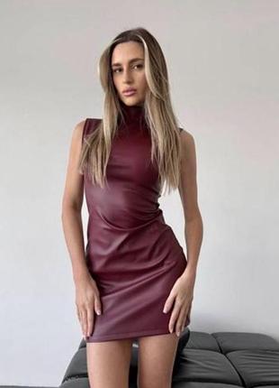 Сукня міні