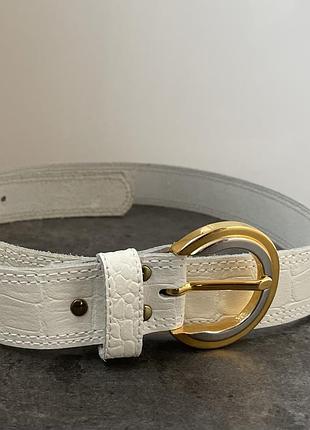 Шкіряний білий ремінь