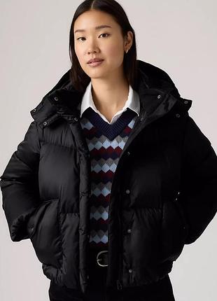 Жіночий пуховик levis оригінал