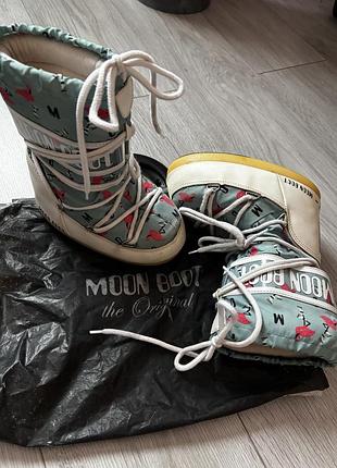 Дітячі зимове взуття moon boot 6