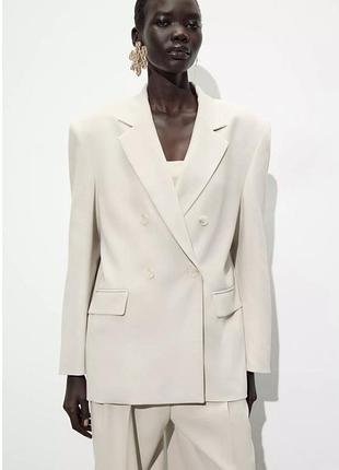 Новинка!  мега стильний піджак/блейзер прямого крою від іспанського бренду zara.