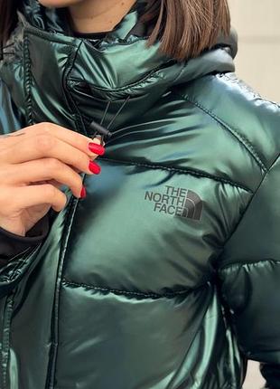 Шикарная зимняя куртка-пуховик.новая.