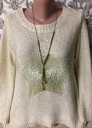 Шикарний в'язаний світер