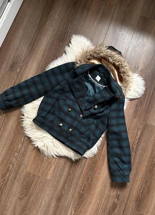 Куртка бомбер стильна в клітку з капюшоном