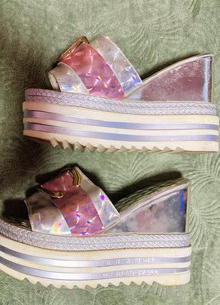 Неонові супер-стильні босоніжки на платформі ( розмір 36)🌺