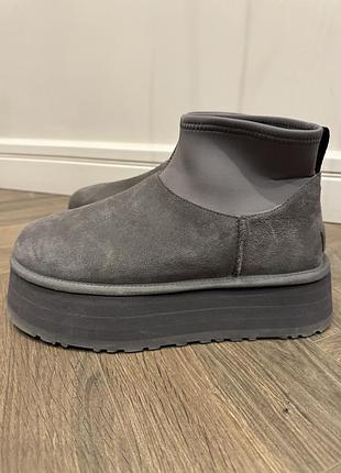 Ugg оригінал
