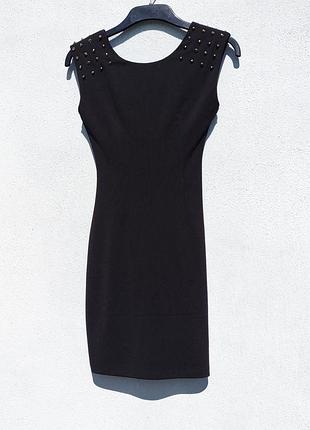 Элегантное чёрное облегающее платье soky & soka