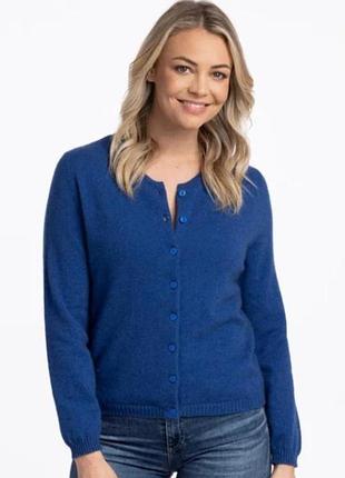 Жіночий кардиган