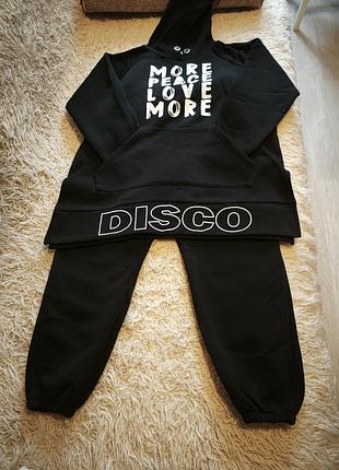 Шикарный стильный костюм на флисе.