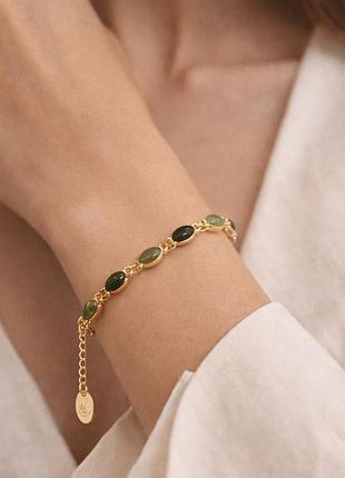 Тренд стильний жіночий золотистий браслет на руку ланцюжок зелені камінці