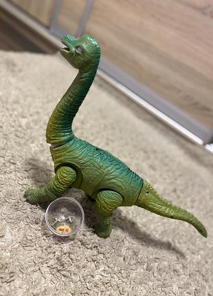 Интерактивный динозавр
