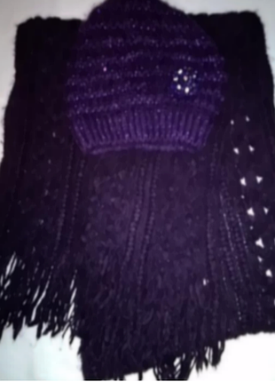 Комплект женский, состоящий из фиолетового шарфа и берета из акрила и шерсти