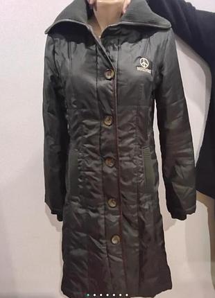 Легке пальто moschino