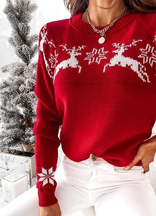 Свитер с новогодний с оленями