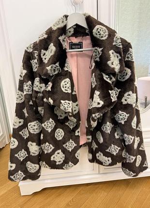 Продам шубку новую фірми guess
