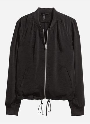 Жіноча бомбер-куртка, легка вітровка h&m чорного кольору з довгими рукавами