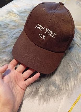 Новая бейсболка