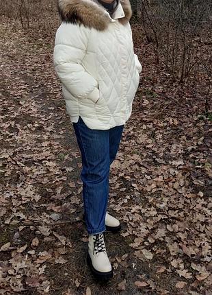 Зимова куртка оверсайс молочного кольору
