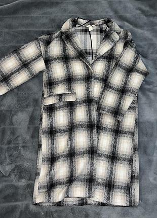 Пальто в клітинку оверсайз h&m