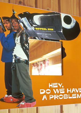 Декоративне дзеркало "фільм не погрожуй південному централу, попиваючи сік у своєму кварталі" подарунок для фанатів кіно, прикраса спальні, офісу, гар