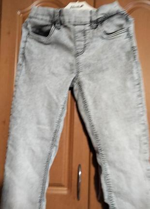Джинси на дівчинку, розмір 140,від c&а