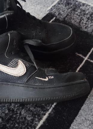 Кроссовки ботинки сапоги