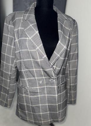 Удлиненный пиджак