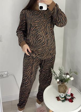 Піжама , піжамка