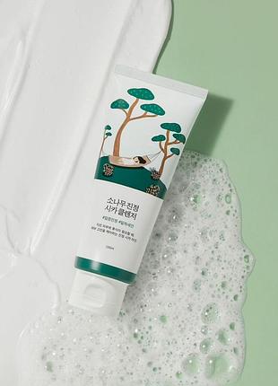 Очищувальна пінка з екстрактом голок сосни round lab pine calming cica cleanser 150 ml