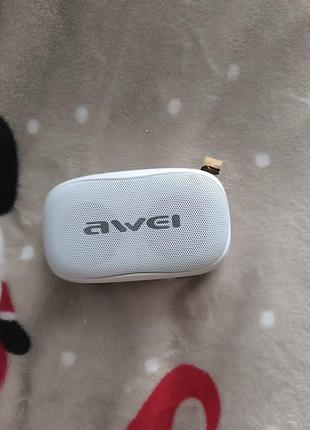 Блютуз колонка awei б/у но в хорошем состоянии