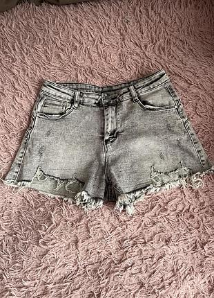 Сірі джинсові шорти