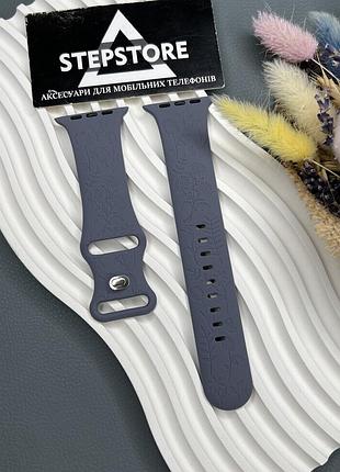 Ремешок силиконовый s-m для apple watch 42 44 45 49 ultra mm series 1 2 3 4 5 6 7 se с цветочным принтом серо-голубой