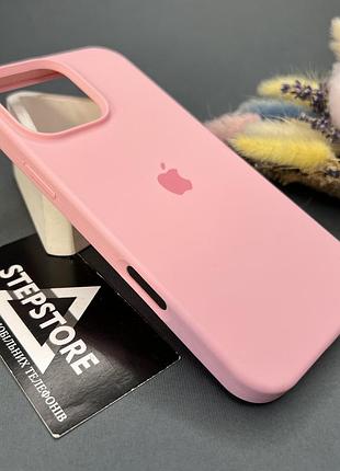 Чехол для iphone 16 pro silicone case с микрофиброй закрытым низом силиконовый противоударный 27. розовый (candy pink)