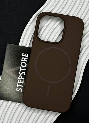 Чехол для iphone 14 pro colorful case из magsafe квадратный с микрофиброй закрытым низом силиконовый 3. шоколадный