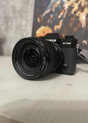 Продаю фотоаппарат fujifilm x-t30. ціна обговірна